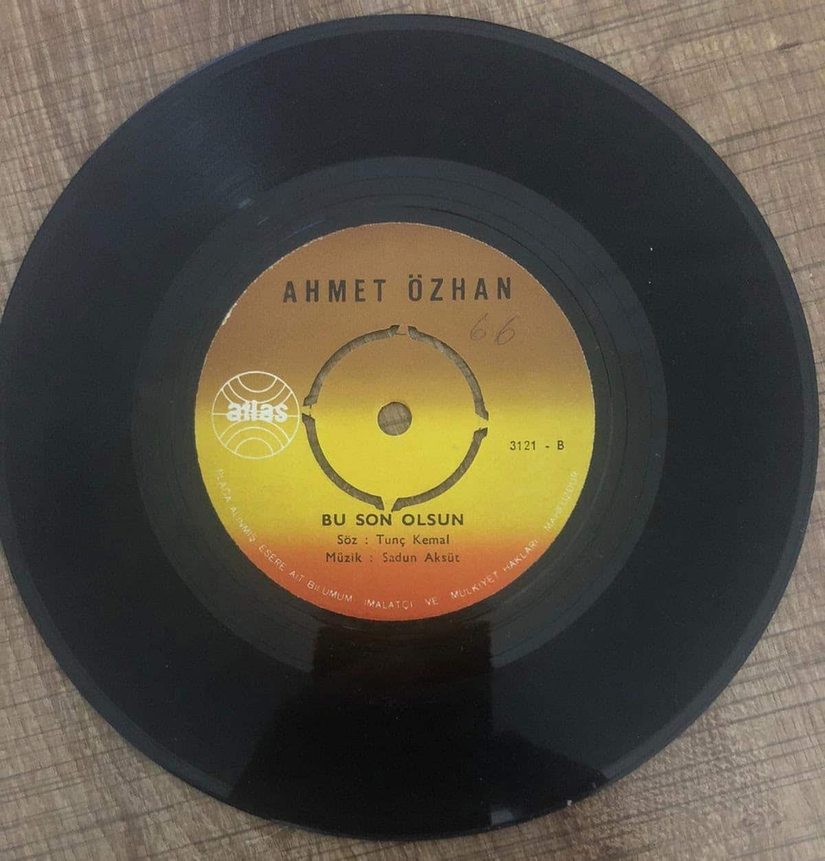 Ahmet Özhan Karlı Bir Kış Günü Bu Son Olsun