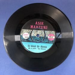 Aşık Mahzuni Şerif, İki Gönül Bir Olunca, Yalan Dünya, 45 Lik Plak