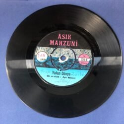 Aşık Mahzuni Şerif, İki Gönül Bir Olunca, Yalan Dünya, 45 Lik Plak