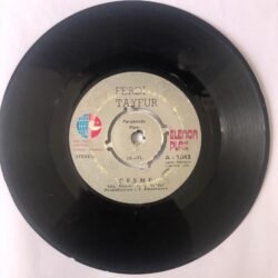 Ferdi Tayfur – Çeşme / Muhtaç Etme Beni 1975