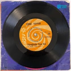 Ferdi Tayfur – Yüreğimde Yara Var / Bana Gerçekleri Söyle