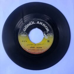 Gönül Akkor - Lanet Olsun, Kimi Sever Gönülden ( Aşkın Kanunu )