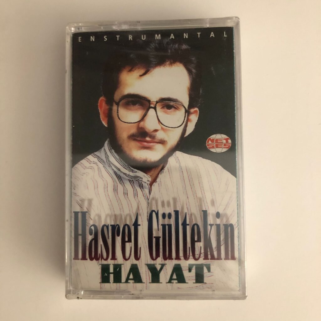 Hasret Gültekin Hayat Kaset Ambalajında