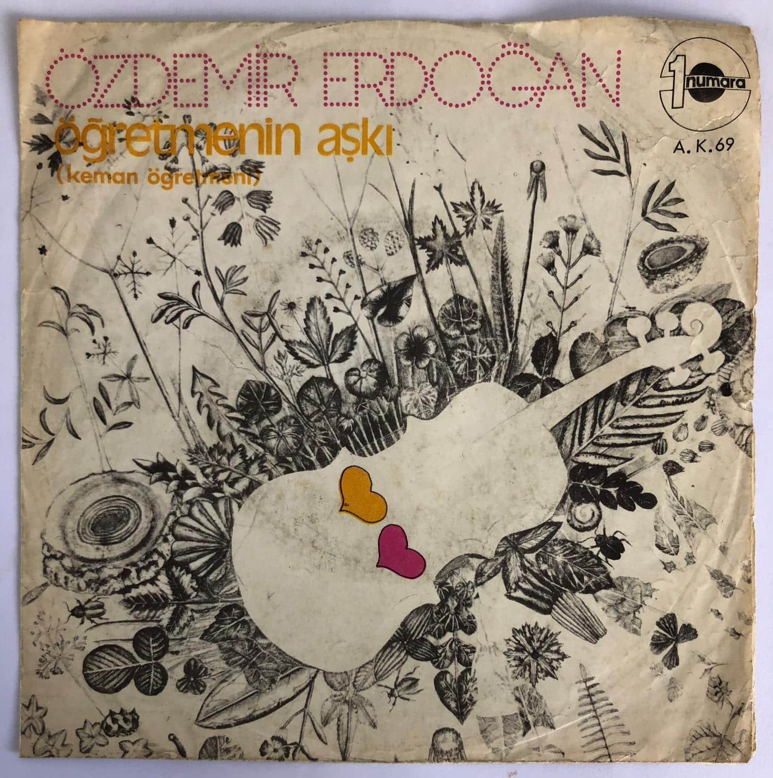 Özdemir Erdoğan – Keman Öğretmeni / Herkes Kendine Benzer