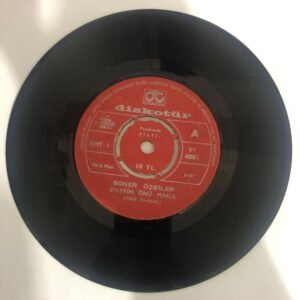 Soner Özbilen -Evlerinin Önü Marul / Samanlık Dolu Saman 45 lik plak